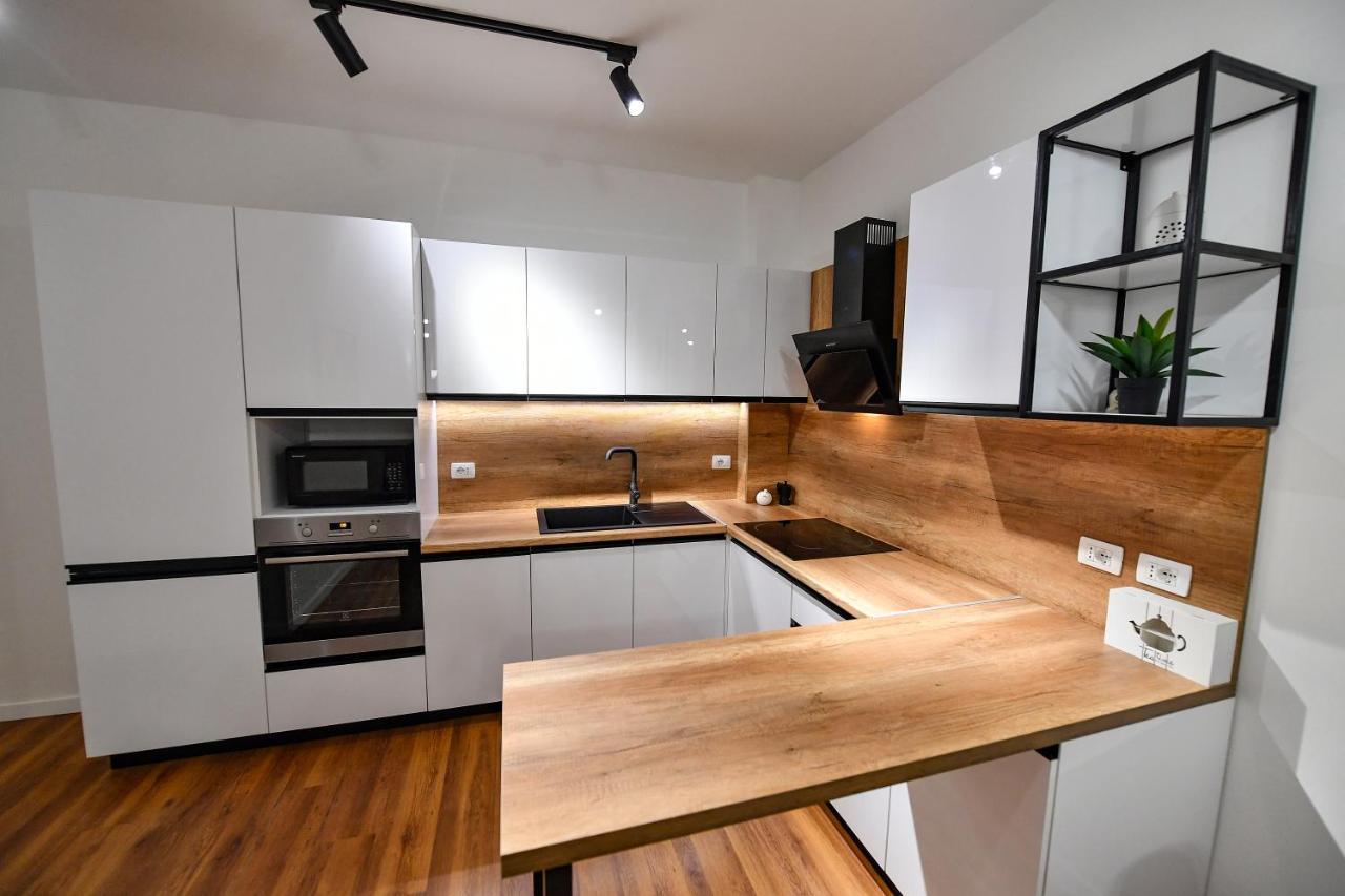 New Central Apartment Shkodër Екстериор снимка