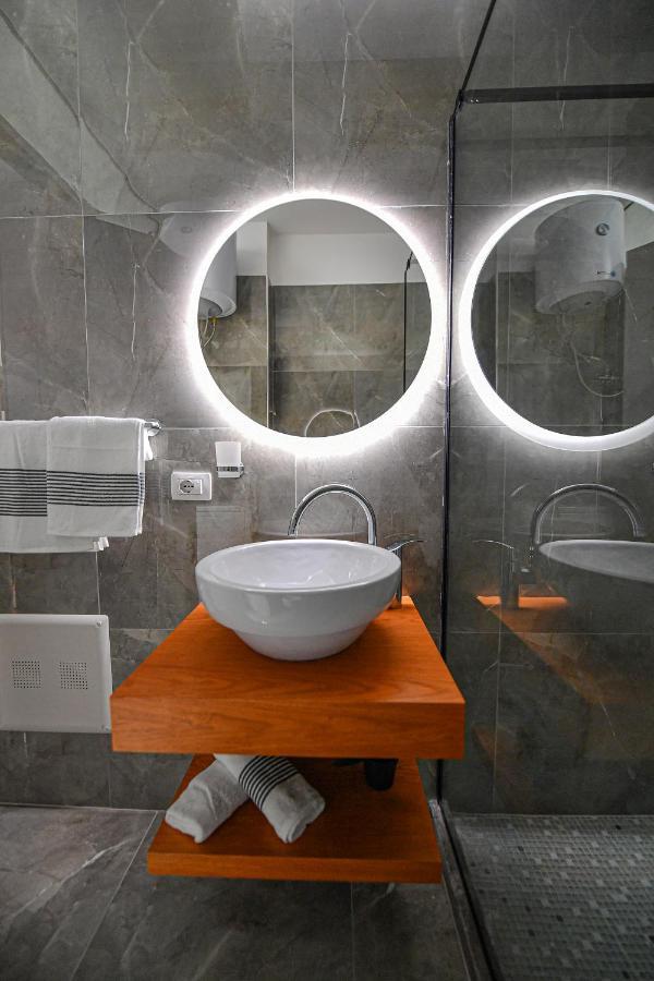 New Central Apartment Shkodër Екстериор снимка