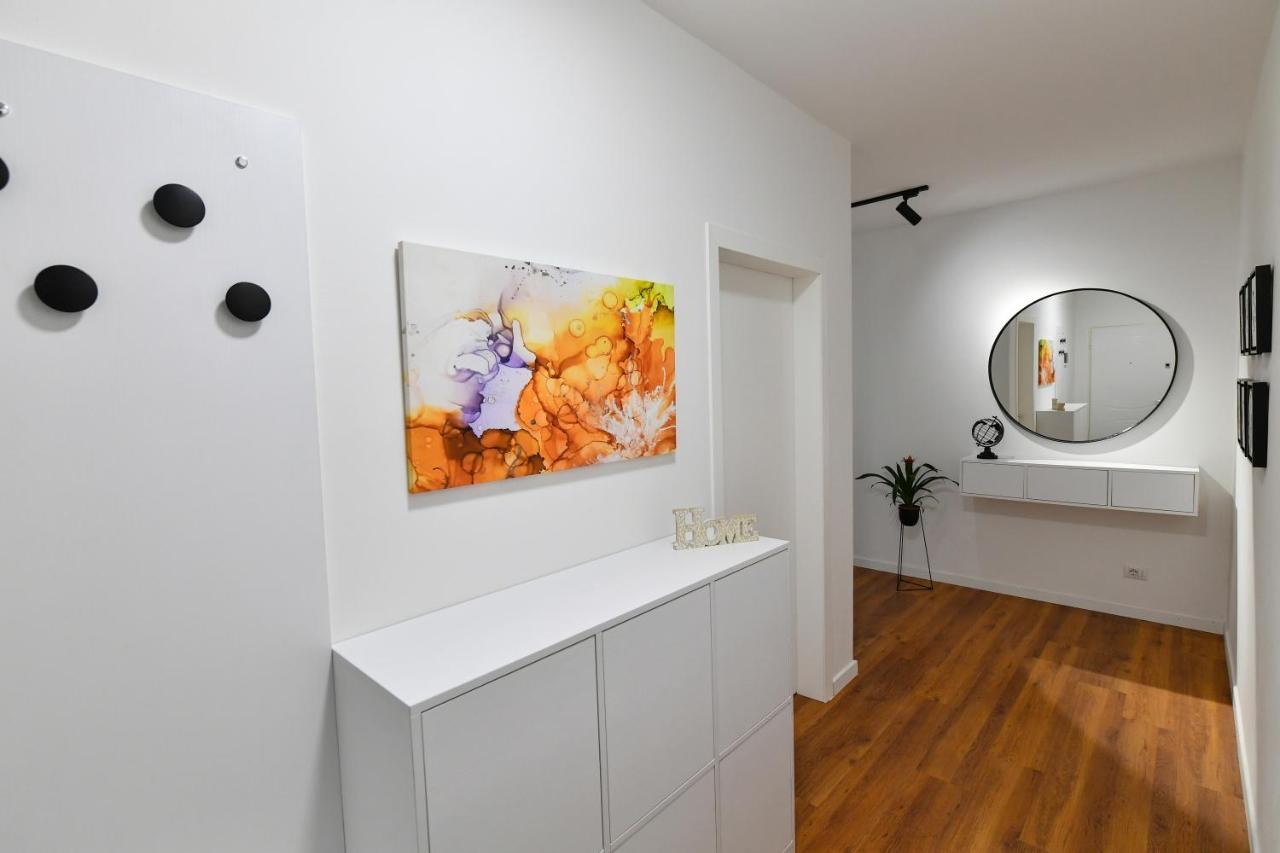 New Central Apartment Shkodër Екстериор снимка